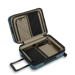 Global 21“ Hardside Carry-On Expandable Spinner