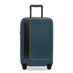 Essential 22“ Hardside Carry-On Expandable Spinner